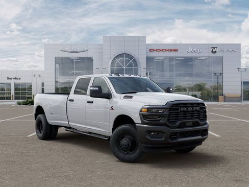 New 2026 RAM 3500 Tradesman AWD/4WD image 5