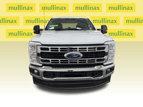 Certified 2025 Ford F250 XLT image 15