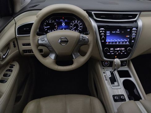 Used 2018 Nissan Murano Platinum FWD image 22