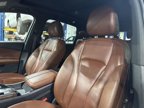 Used 2019 Audi Q7 3.0T Premium Plus image 16