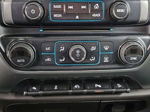 Used 2014 Chevrolet Silverado 1500 LT w/ All Star Edition AWD/4WD image 17