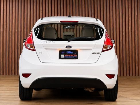 Used 2015 Ford Fiesta SE w/ Comfort Package FWD image 10