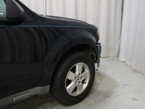 Used 2010 Ford Escape XLT AWD/4WD image 25