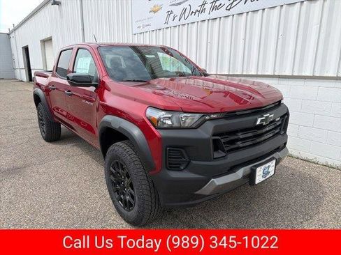 New 2026 Chevrolet Colorado Trail Boss AWD/4WD image 3