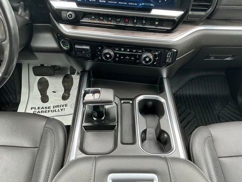 Used 2022 Chevrolet Silverado 1500 LTZ image 28