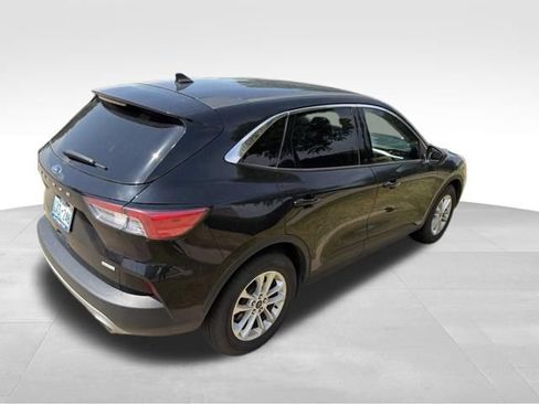 Used 2020 Ford Escape SE FWD image 3