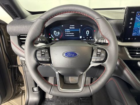 New 2026 Ford Explorer ST-Line RWD image 18