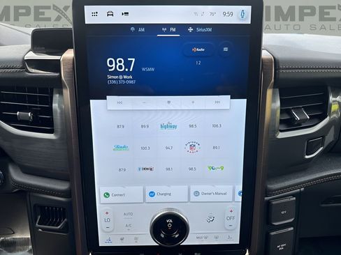 Used 2023 Ford F150 Lightning Lariat image 18