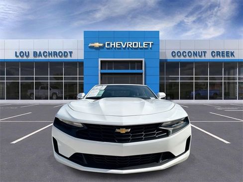 Used 2023 Chevrolet Camaro LT image 3