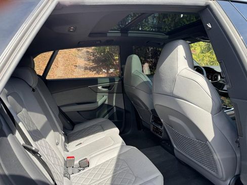 Used 2024 Audi SQ8 Premium Plus image 10