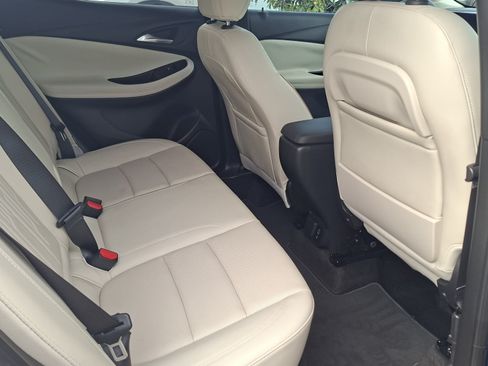 Used 2024 Buick Encore GX Avenir w/ Avenir Technology Package FWD image 22