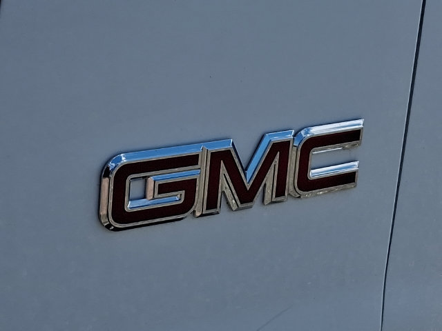 Used 2025 GMC Savana 2500 w/ Driver Convenience Package RWD image 32
