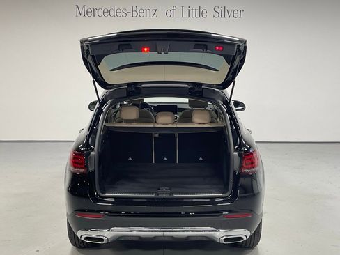Used 2022 Mercedes-Benz GLC 300 4MATIC image 5
