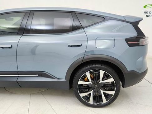 Used 2025 Polestar Polestar 3 AWD/4WD image 10