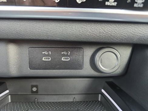 New 2026 Nissan Rogue Platinum image 6