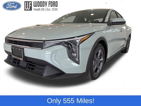 Used 2026 Kia K4 FWD image 4