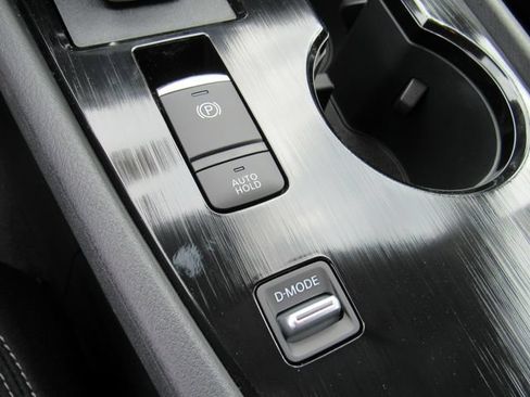 New 2026 Nissan Rogue SV FWD image 24