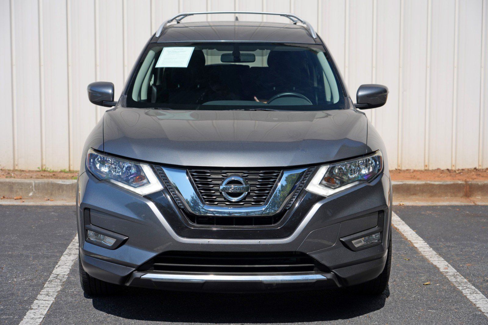 Used 2017 Nissan Rogue SV FWD image 39