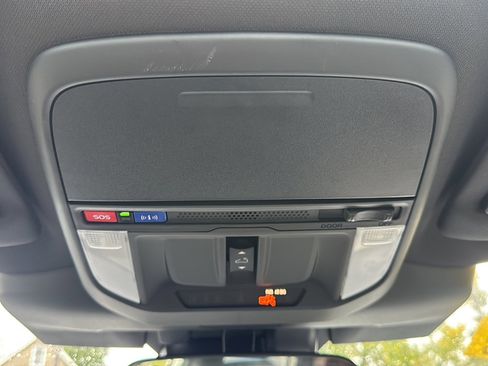 Certified 2025 Subaru Forester Limited w/ Protection Package (1PH) image 31