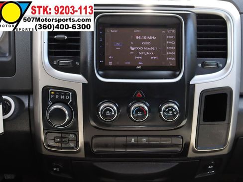 Used 2016 RAM 1500 Classic SLT AWD/4WD image 17