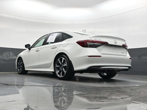 Certified 2025 Honda Civic Sport image 43