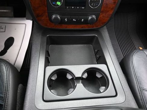 Used 2014 Chevrolet Tahoe LT w/ All-Star Edition AWD/4WD image 11