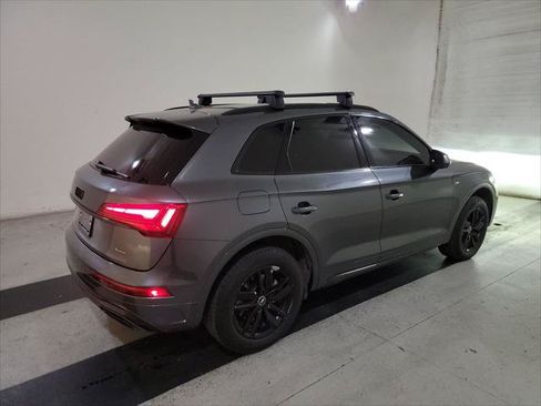 Used 2022 Audi Q5 2.0T Premium w/ Convenience Package AWD/4WD image 4