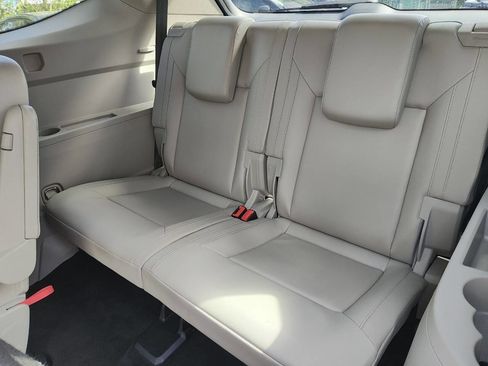 Used 2018 Volkswagen Atlas SE image 33