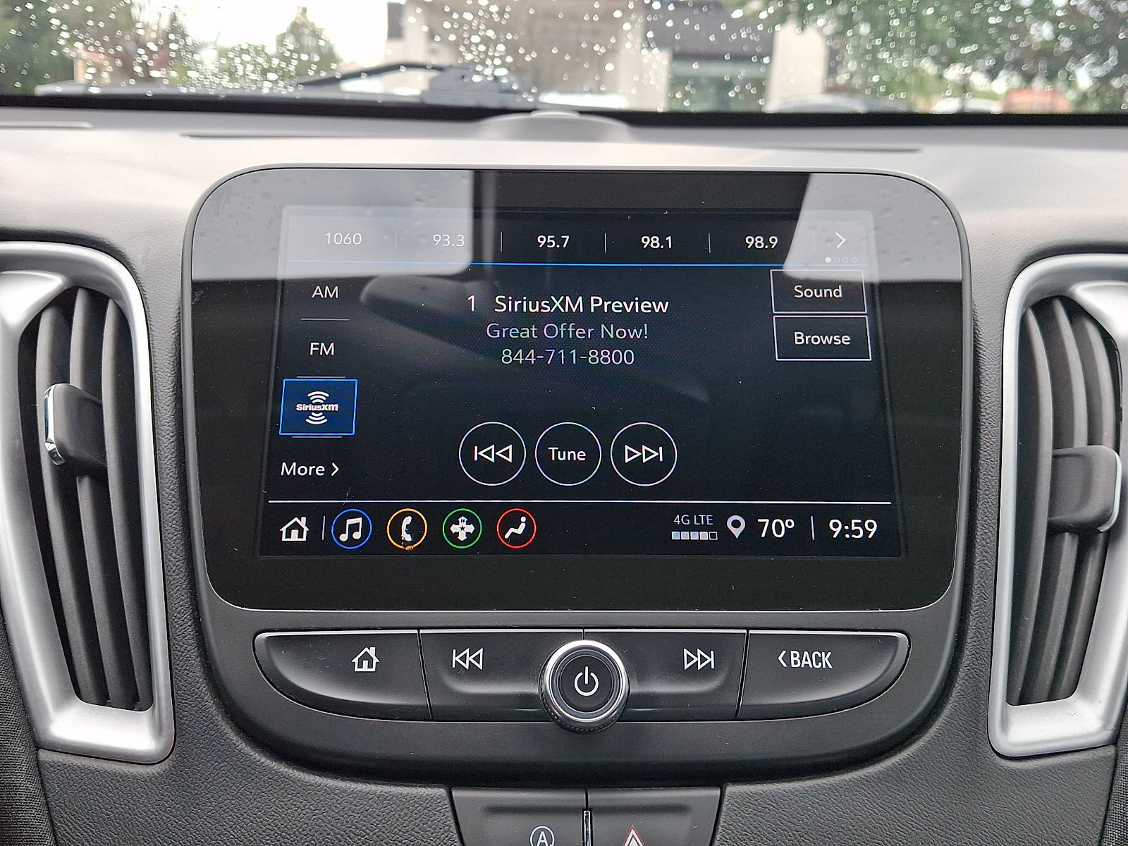 Used 2025 Chevrolet Malibu LT FWD image 16