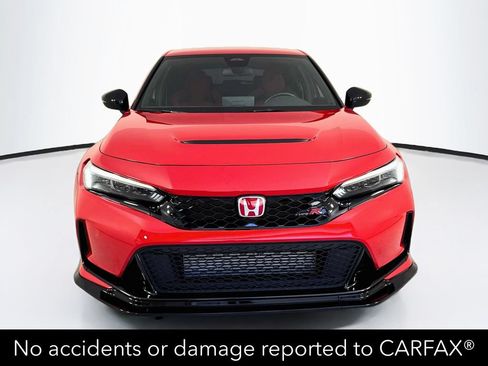Used 2023 Honda Civic Type R image 2