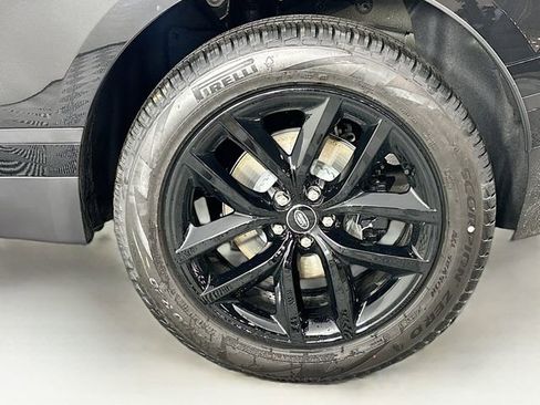 New 2026 Land Rover Range Rover Velar S image 28