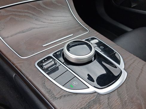 Used 2018 Mercedes-Benz C 300 Sedan image 20
