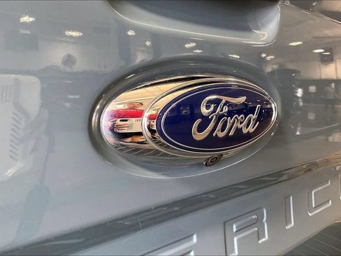 Used 2022 Ford Maverick XLT FWD image 38