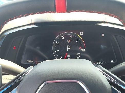 Used 2023 Chevrolet Corvette Stingray Preferred Cpe w/ Z51 Performance Package RWD image 18