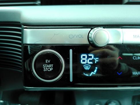 Used 2022 Hyundai Ioniq 5 SE image 42