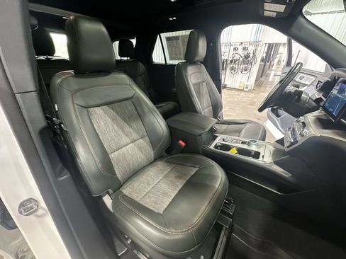 Used 2023 Ford Explorer Timberline w/ Timberline Technology Package AWD/4WD image 32