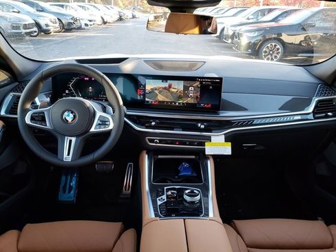 New 2026 BMW X6 M60i AWD/4WD image 8
