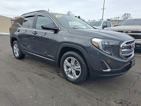Used 2021 GMC Terrain SLE w/ Driver Convenience Package image 7