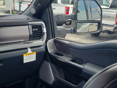 New 2026 Ford F250 Platinum AWD/4WD image 15