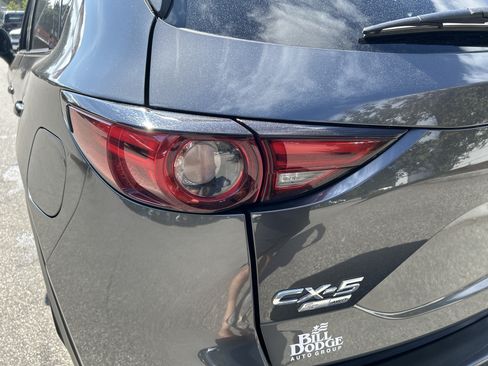 Used 2019 MAZDA CX-5 Signature AWD/4WD image 11