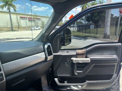 Used 2019 Ford F450 Lariat w/ Lariat Ultimate Package AWD/4WD image 22