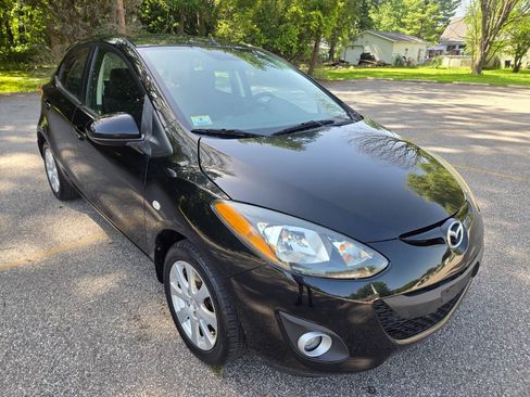 Used 2012 MAZDA MAZDA2 Touring FWD image 14