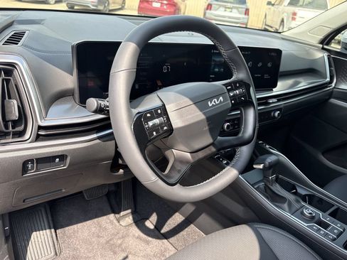 Used 2026 Kia Sorento S w/ S Panoramic Sunroof Package FWD image 14
