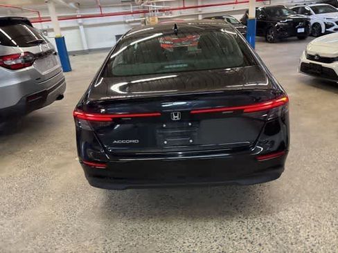 Used 2024 Honda Accord EX image 14