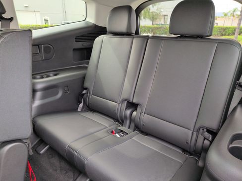 Used 2026 Hyundai Ioniq 9 SEL image 31