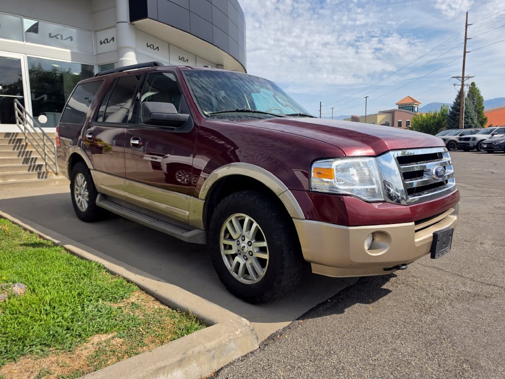 Used 2012 Ford Expedition XLT AWD/4WD image 3