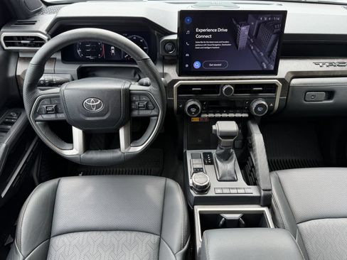 Used 2024 Toyota Tacoma Limited w/ Limited Package (LT) AWD/4WD image 41