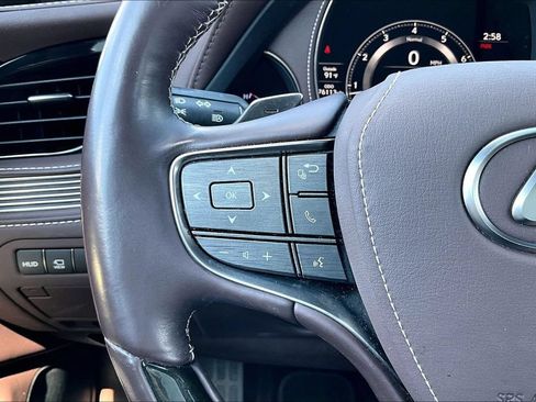 Used 2018 Lexus LS 500 w/ Luxury Package RWD image 18