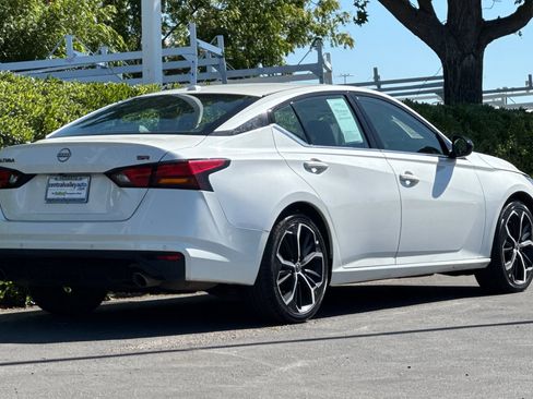 Certified 2024 Nissan Altima 2.5 SR FWD image 4