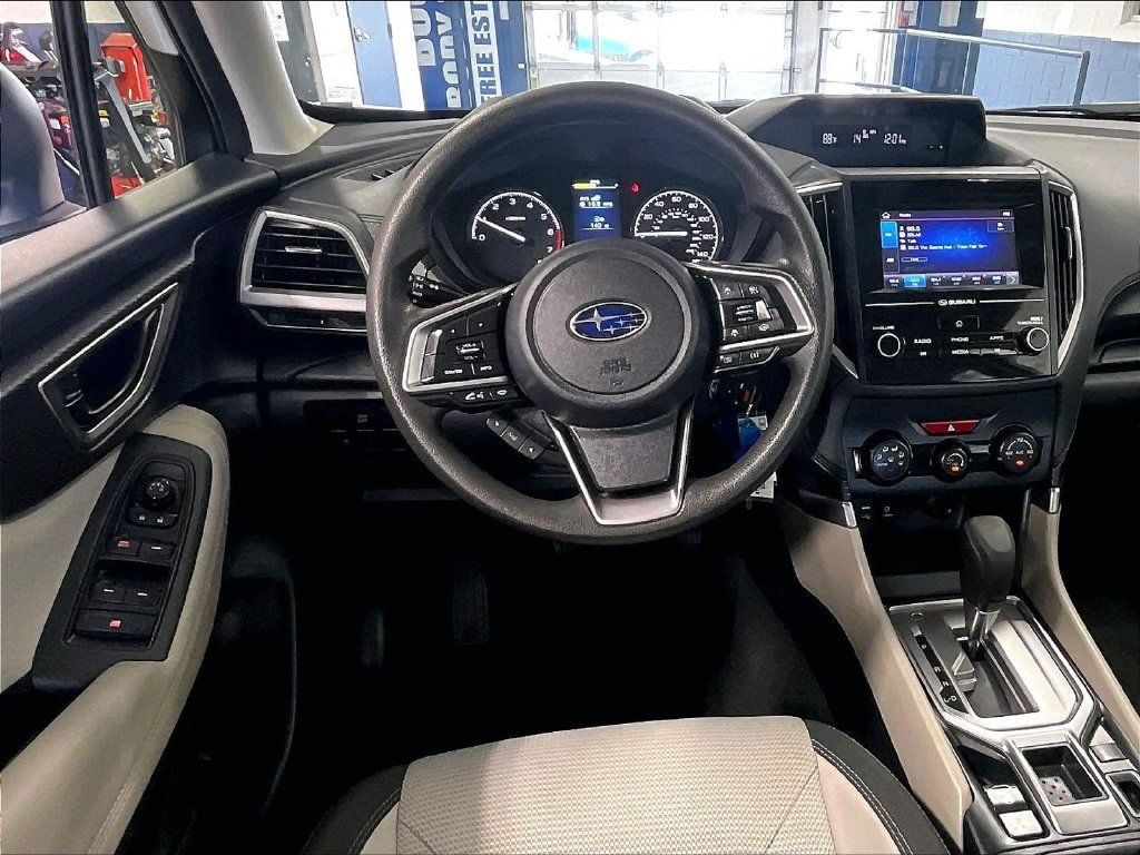 Used 2023 Subaru Forester AWD/4WD image 18